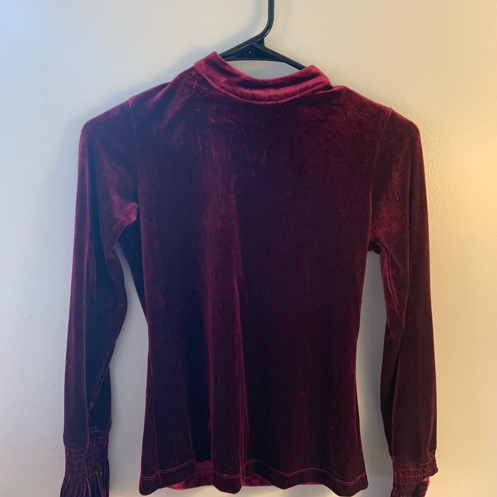 Maroon velvet long sleeve blouse